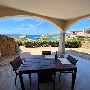 Hébergement de vacances A Punta Tegge Il Mare La Il Tramonto, La Maddalena (Sassari)
